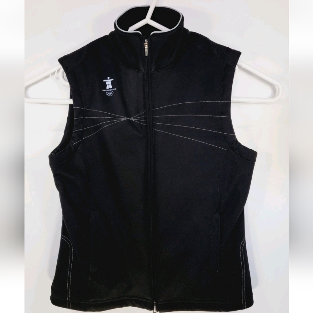 Hudsons Bay Company Vancouver 2010 Winter Olympics Womens Large Vest Softshell